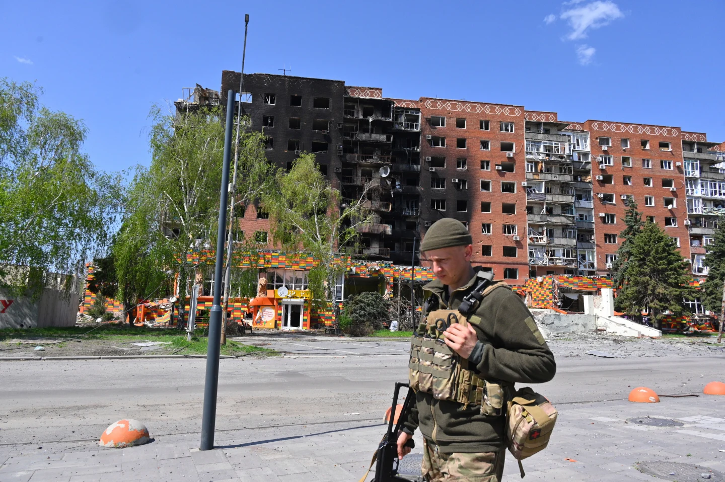 Битва за Покровськ: як Україна тримає фортецю Донбасу й бореться за підтримку США